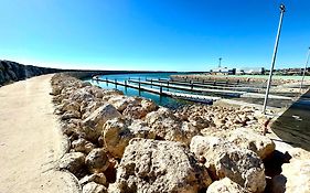 Ocean Reef Retreat